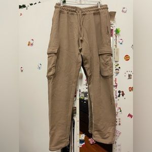 YOUNGLA sweatpants